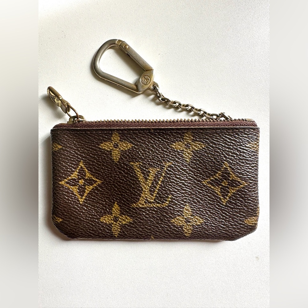 Authentic Louis Vuitton Key Pouch
